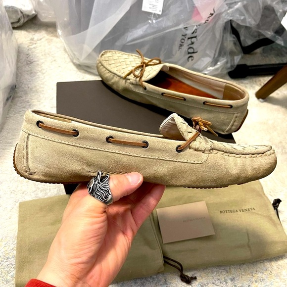 EUC Men’s Size 8 Bottega Veneta Suede Intrecciato Loafers/Driver Shoes In Beige - Picture 4 of 13